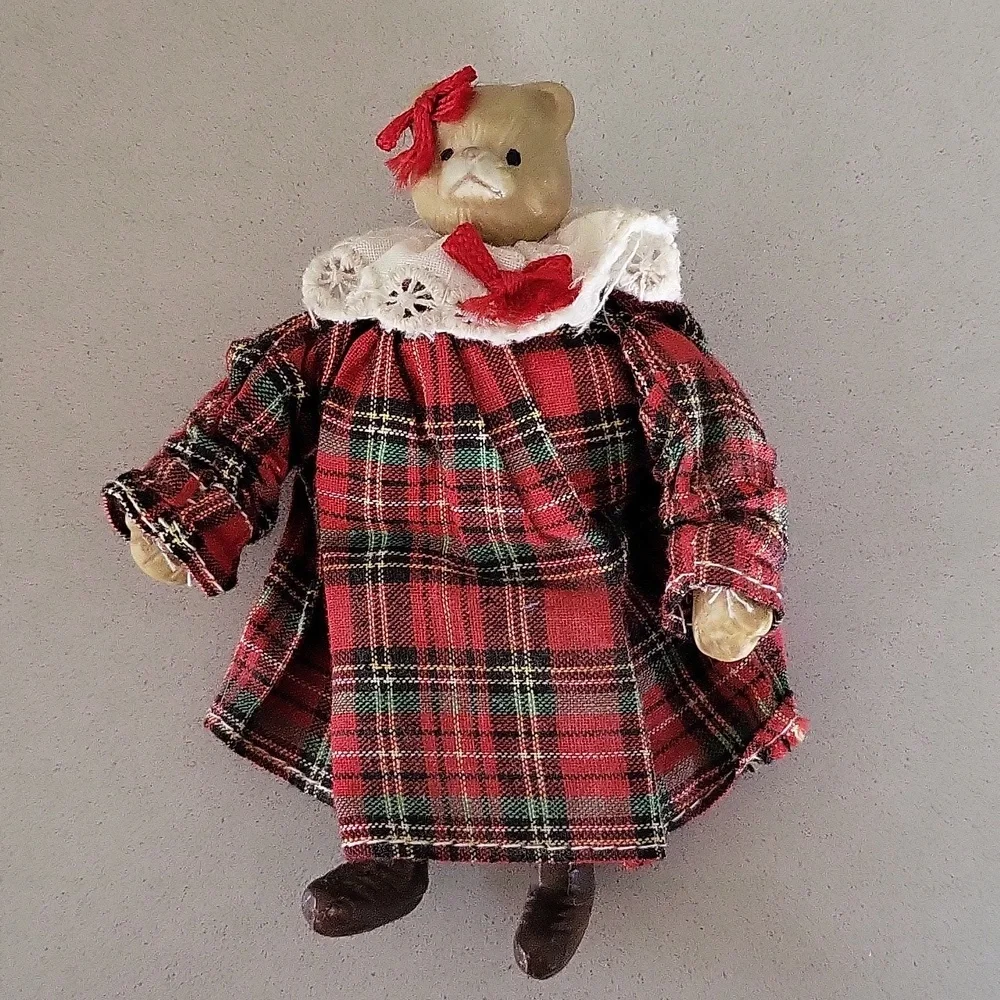 Dollhouse Miniature Bear - Picture 2 of 7